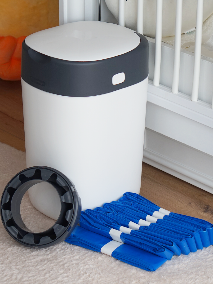 Tommee Tippee éco Recharge Tommee Tippee Recharges GREENFILM Antibactérien Pour Poubelle à Couches Twist & Click - Lot De 3 - Élimine 99% Des Germes Tommee Tippee Twist Click Tommee Tippee éco Recharge Tommee Tippee Recharges GREENFILM Antibactérien Pour Poubelle à Couches Twist & Click - Lot De 3 - Élimine 99% Des Germes Tommee Tippee Twist Click